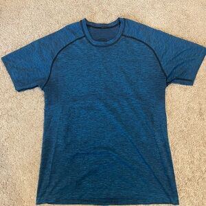 lululemon athletica Men's Heathered Blue Tee